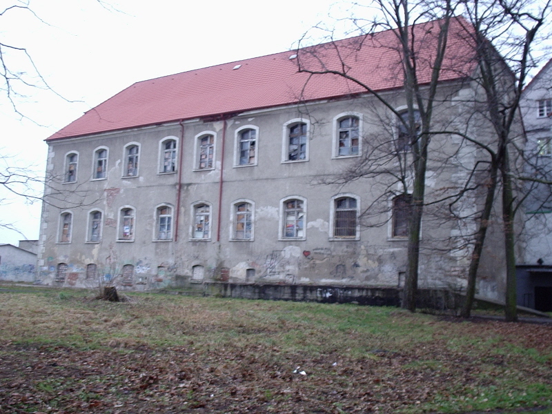 W 2005 roku taki był stan zamku.